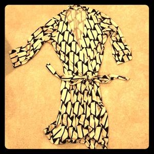 Dian vonFurstenberg wrap dress